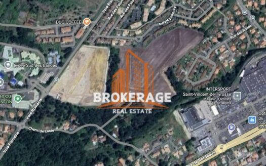 LOCAL COMMERCIAL à VENDRE