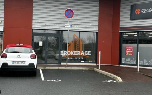 LOCAL COMMERCIAL à LOUER