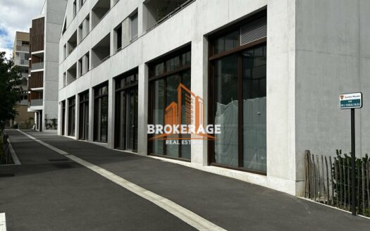 LOCAL COMMERCIAL à LOUER