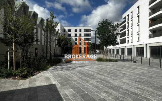 LOCAL COMMERCIAL à LOUER