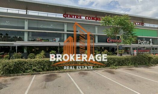 LOCAL COMMERCIAL à LOUER