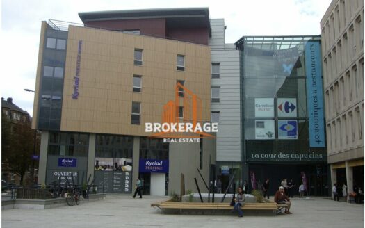 LOCAL COMMERCIAL à LOUER