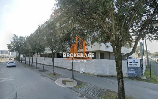 LOCAL COMMERCIAL à VENDRE