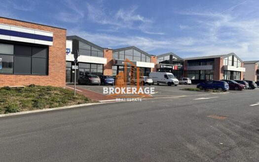 LOCAL COMMERCIAL à LOUER