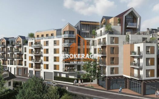 LOCAL COMMERCIAL à VENDRE