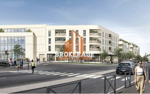 LOCAL COMMERCIAL à VENDRE