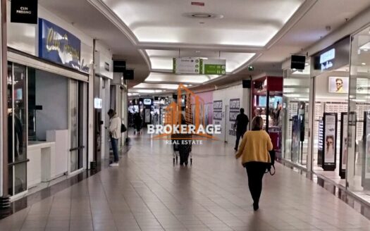 LOCAL COMMERCIAL à LOUER